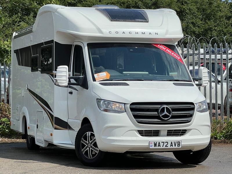 Coachman Travelmaster 560